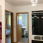 Seeglueck- Hochwertige Im Villenviertel Mit Suedbalkon * Lindau (Bodensee)